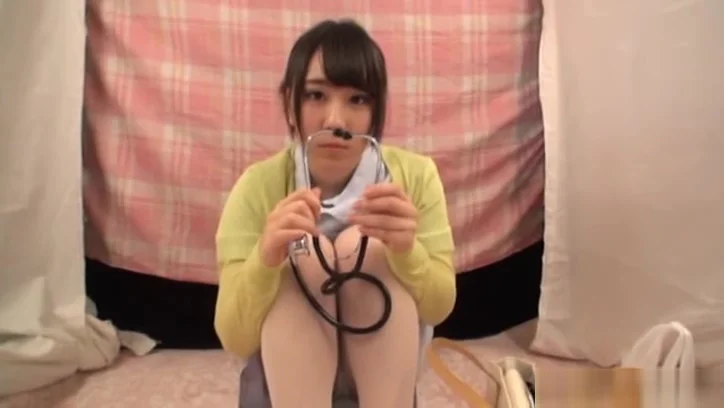 Pretty Asian hottie loves getting freaky with toys
