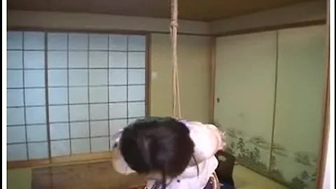 Awesome Japanese slut gets tied and toyed