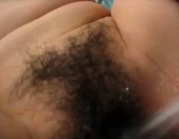 Asian fingering her pussy then have orgasm using the shower