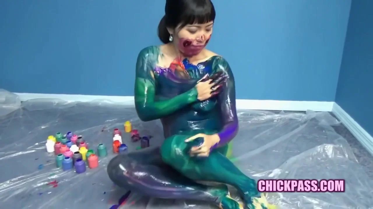 Yuka Ozaki In Asian Cutie Covers Her Exotic Body With Pain