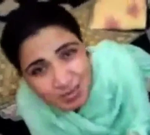 Randi Asian aunty sucks and fucks