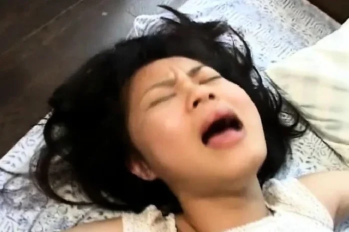 Slender Asian cock-tease has a great time being deeply pounded