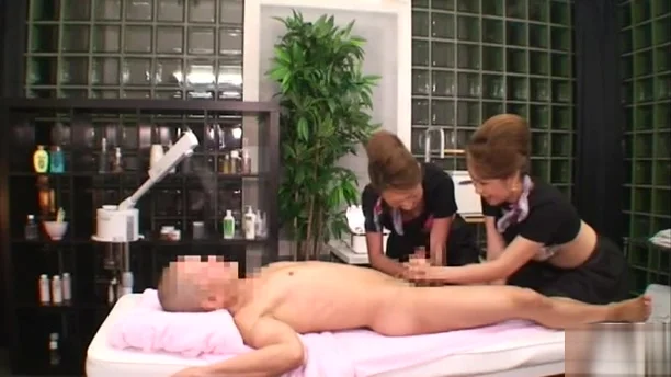 Massage session turns into threesome orgy with two maure Japanese woman