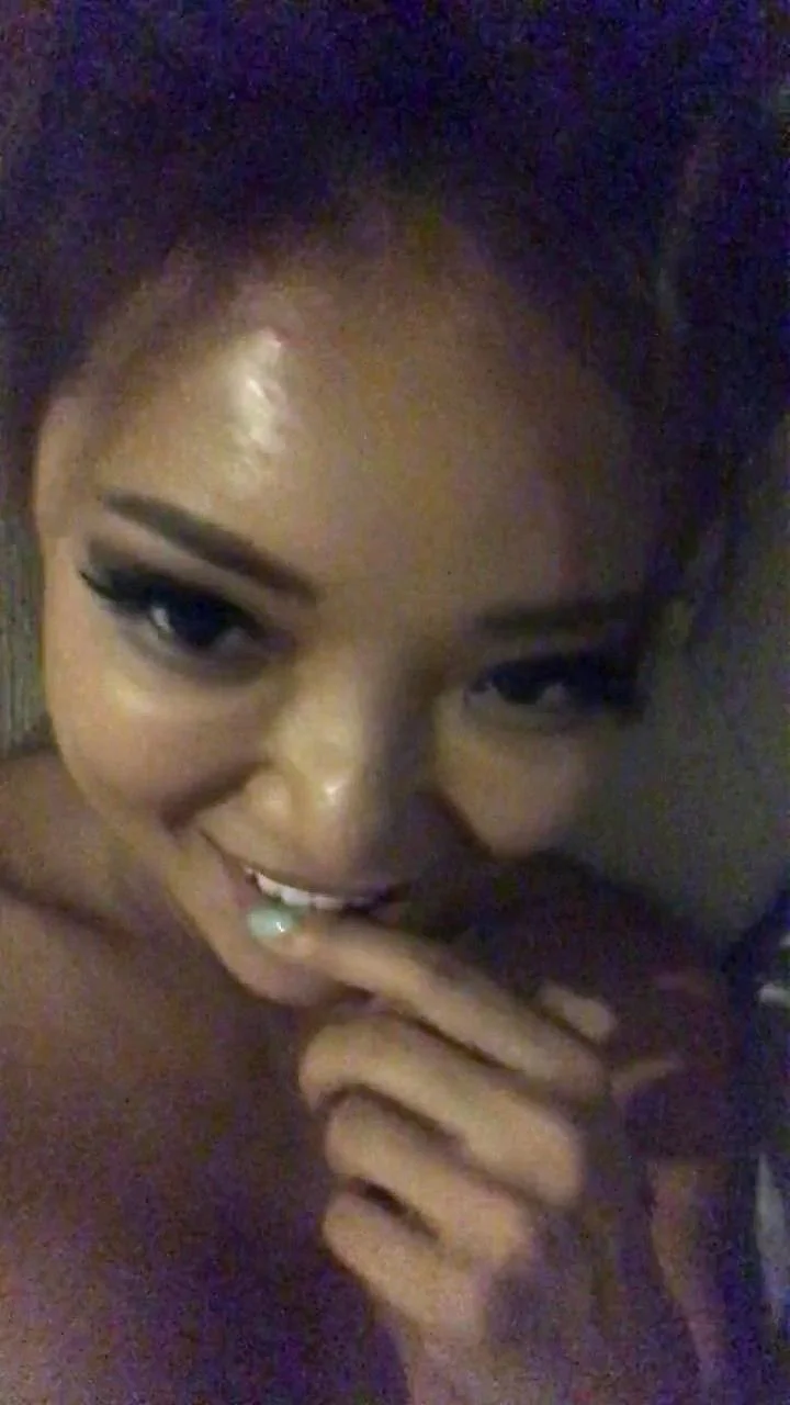 Amateur asian big babe suck and anal