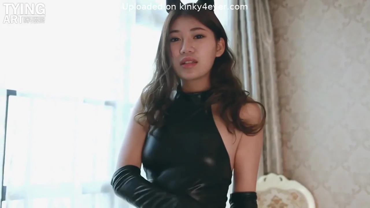 Asian Lesbian Bondage Girl