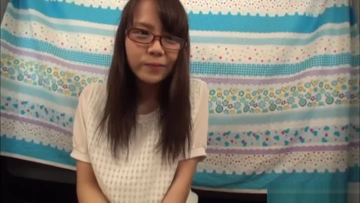 POV action of Japanese babe getting fingered and toyed
